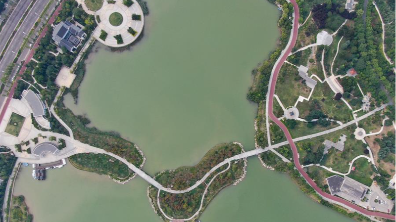 Riyue_Lake_s_Winter_Magic_______A_Free_Scenic_Escape_in_Henan__poster - 🌍NewspaperAmigo – Your Global News Buddy 🗞️ Riyue_Lake_s_Winter_Magic_______A_Free_Scenic_Escape_in_Henan_ video poster