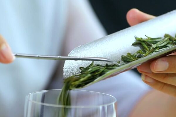 ❄️🌿 Rizhao Green Tea: How Winter’s Chill Brews a Perfect Cup! ____Rizhao_Green_Tea__How_Winter_s_Chill_Brews_a_Perfect_Cup_ video poster