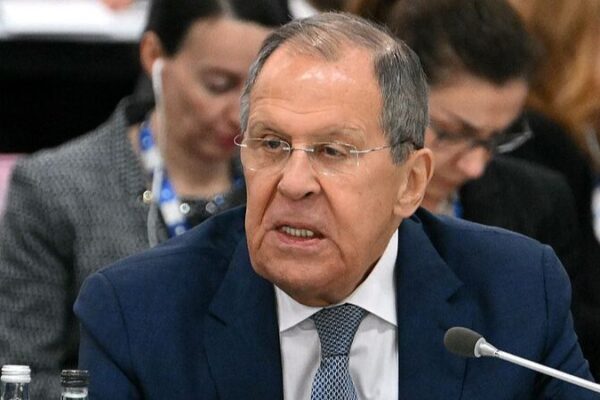 🔥 Russia Warns of Nuclear Risks in Ukraine, Urges Dialogue 🌍 __Russia_Warns_of_Nuclear_Risks_in_Ukraine__Urges_Dialogue__