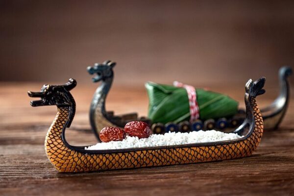 Sailing into Tradition: Dragon Boat Festival Celebrations Go Global ๐๐ Sailing_into_Tradition__Dragon_Boat_Festival_Celebrations_Go_Global___