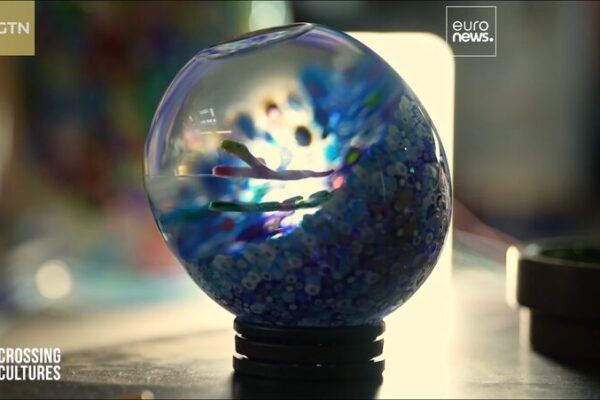 Saint-Louis Crystal: Five Centuries of Stunning Glass Art Saint_Louis_Crystal__Five_Centuries_of_Stunning_Glass_Art video poster