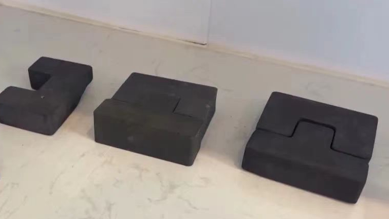 Scientists_Create__Moon_Bricks__for_Future_Lunar_Bases___ - 🌍NewspaperAmigo – Your Global News Buddy 🗞️ Scientists_Create__Moon_Bricks__for_Future_Lunar_Bases___