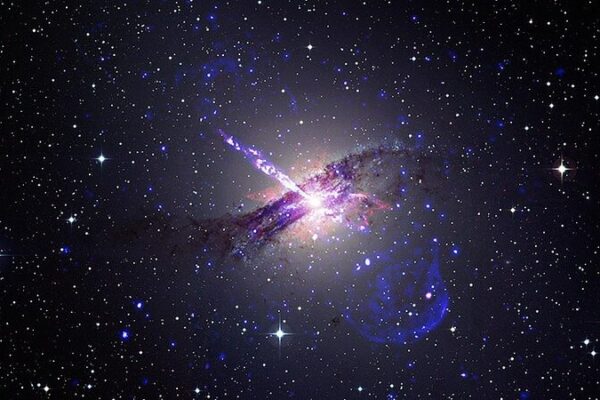 🌌 Scientists Discover Record-Breaking Black Hole Jets Spanning 140 Galaxies! __Scientists_Discover_Record_Breaking_Black_Hole_Jets_Spanning_140_Galaxies_