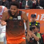 Shandong_Stuns_Guangdong_in_CBA_Season_Opener___