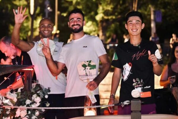 🎾 Shang Juncheng Celebrates Mid-Autumn Festival with Family Ahead of Chengdu Open Clash __Shang_Juncheng_Celebrates_Mid_Autumn_Festival_with_Family_Ahead_of_Chengdu_Open_Clash