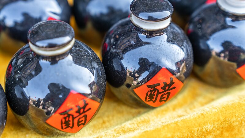 Shanxi_s_Love_Affair_with_Vinegar__A_Sour_Delight____