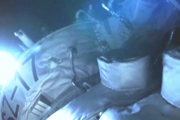 🚀 Shenzhou-17 Astronauts Begin Journey Back to Earth After Space Station Handover! __Shenzhou_17_Astronauts_Begin_Journey_Back_to_Earth_After_Space_Station_Handover_
