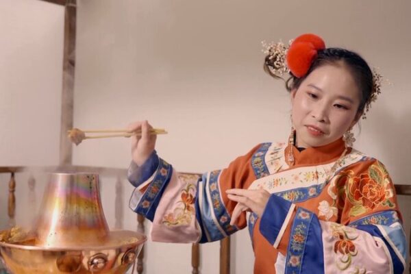 Sichuan Foodie Recreates Ancient New Year Feast 🥘🎨 Sichuan_Foodie_Recreates_Ancient_New_Year_Feast___ video poster