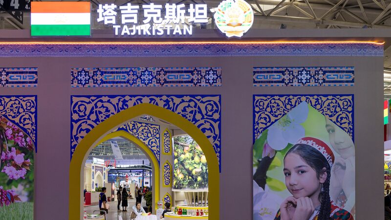 __Silk_Road_Revival__8th_China_Eurasia_Expo_Sparks_Global_Trade_Buzz_