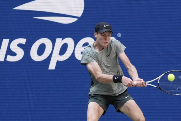 Sinner Dodges US Open Trapdoor as Swiatek Eyes Second New York Win 🎾✨ Sinner_Dodges_US_Open_Trapdoor_as_Swiatek_Eyes_Second_New_York_Win___