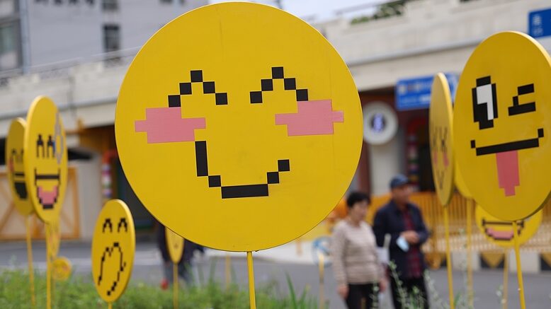 Smiling_Emojis_Brighten_Shanghai_Park___
