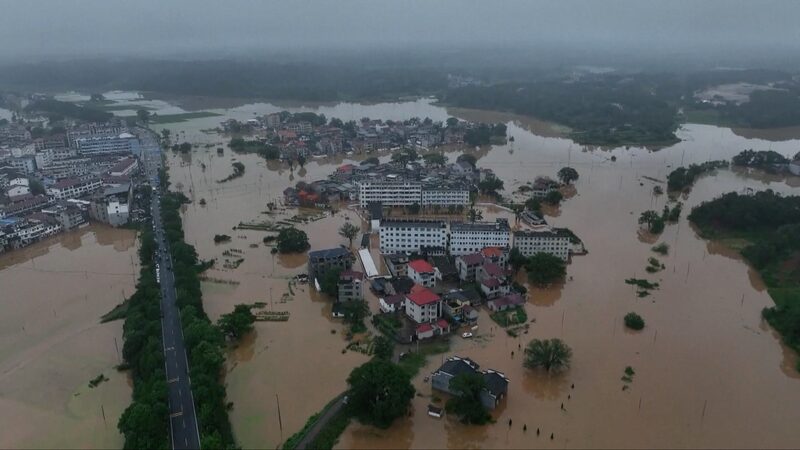 South_China_Battles_Floods_as_Heavy_Rains_Trigger_Relief_Efforts_____poster - 🌍NewspaperAmigo – Your Global News Buddy 🗞️ South_China_Battles_Floods_as_Heavy_Rains_Trigger_Relief_Efforts____ video poster