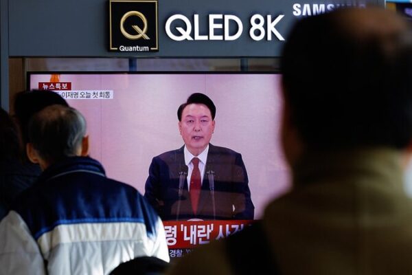 South Korea Seeks Arrest Warrant Extension for Ex-Leader Yoon South_Korea_Seeks_Arrest_Warrant_Extension_for_Ex_Leader_Yoon video poster