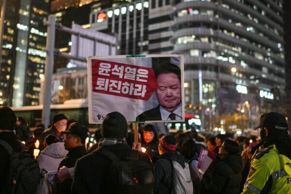 South Korea in Turmoil: Ruling Party Leader Seeks Suspension of President Yoon’s Powers 🌊⚖️ South_Korea_in_Turmoil__Ruling_Party_Leader_Seeks_Suspension_of_President_Yoon_s_Powers____