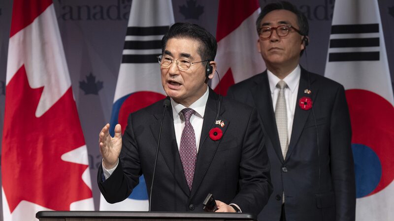 South_Korea_s_Defense_Chief_Steps_Down_Amid_Political_Storm_____