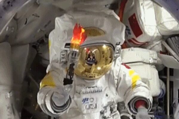 Space Olympics? Shenzhou-18 Crew Recreates Torch Relay on China Space Station 🏅🚀 Space_Olympics__Shenzhou_18_Crew_Recreates_Torch_Relay_on_China_Space_Station___