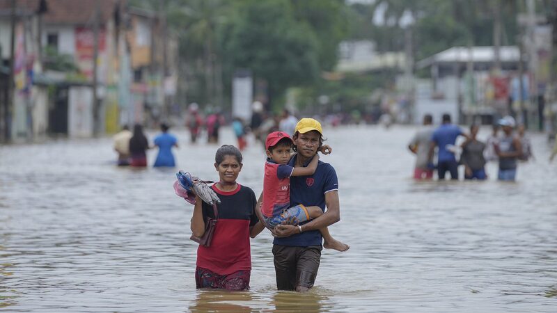 Sri Lanka Faces Severe Floods: 10 Dead, 6 Missing Sri_Lanka_Faces_Severe_Floods__10_Dead__6_Missing