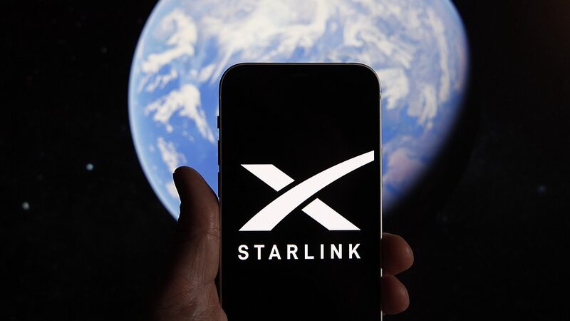 Starlink_Complies_with_Brazilian_Court_to_Block_X_Despite_Asset_Freeze - 🌍NewspaperAmigo – Your Global News Buddy 🗞️ Starlink_Complies_with_Brazilian_Court_to_Block_X_Despite_Asset_Freeze