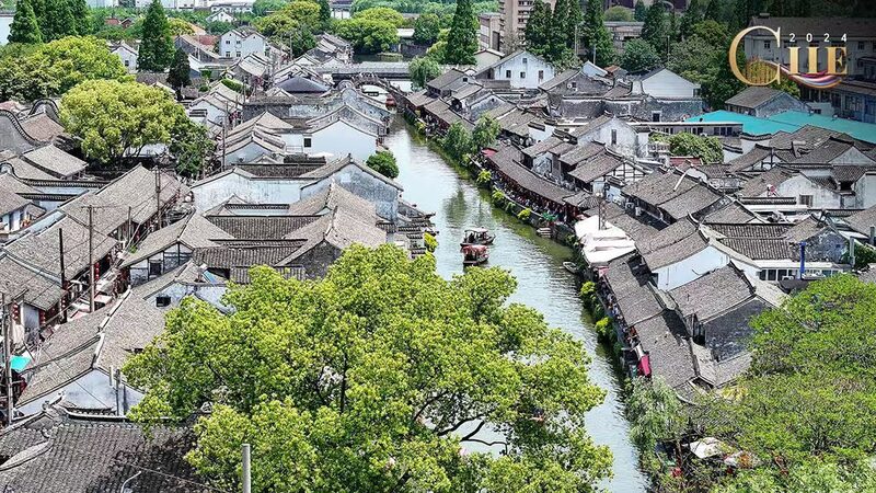 Step_Back_in_Time__Shanghai_s_Ancient_Fengjing_Town_Glows_with_Autumn_Charm___poster - 🌍NewspaperAmigo – Your Global News Buddy 🗞️ __Step_Back_in_Time__Shanghai_s_Ancient_Fengjing_Town_Glows_with_Autumn_Charm__ video poster