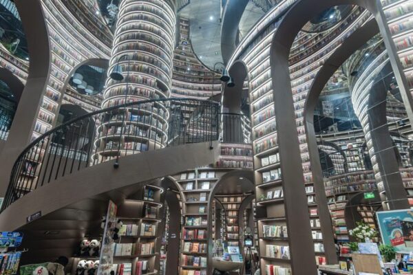 Step Into a Futuristic Book Wonderland in China 🌌📚 Step_Into_a_Futuristic_Book_Wonderland_in_China___