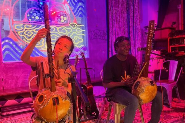 Strings of Unity: China-Africa Bond Through Traditional Melodies 🎶🌍 Strings_of_Unity__China_Africa_Bond_Through_Traditional_Melodies___