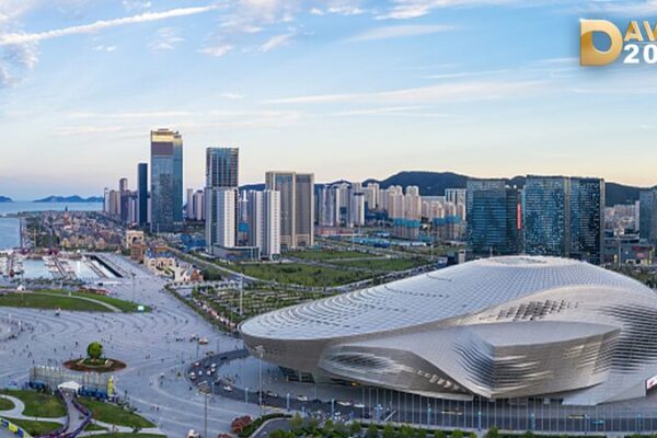 Summer Davos Returns to Dalian: A Beacon of Global Innovation 🌍✨ Summer_Davos_Returns_to_Dalian__A_Beacon_of_Global_Innovation___ video poster
