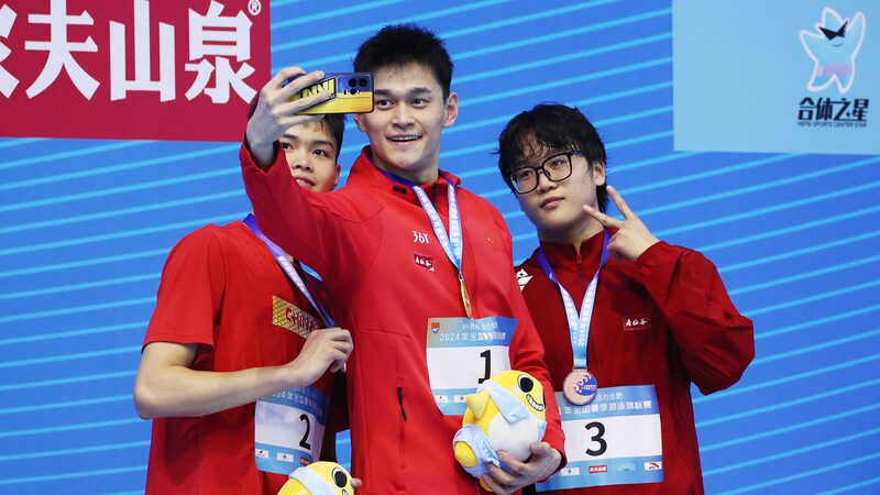 Sun_Yang_Makes_Splash_with_Victory_After_51_Month_Suspension_____ - 🌍NewspaperAmigo – Your Global News Buddy 🗞️ Sun_Yang_Makes_Splash_with_Victory_After_51_Month_Suspension_____