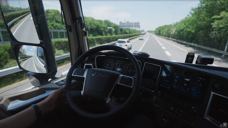 Suzhou_s_Self_Driving_Tech_Empowers_Aging_Society_____poster - 🌍NewspaperAmigo – Your Global News Buddy 🗞️ Suzhou_s_Self_Driving_Tech_Empowers_Aging_Society____ video poster