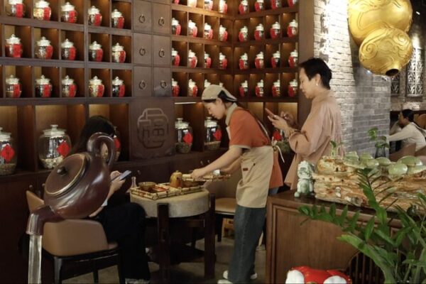 TCM_Infused_Snacks___Drinks_Sweep_China___ video poster