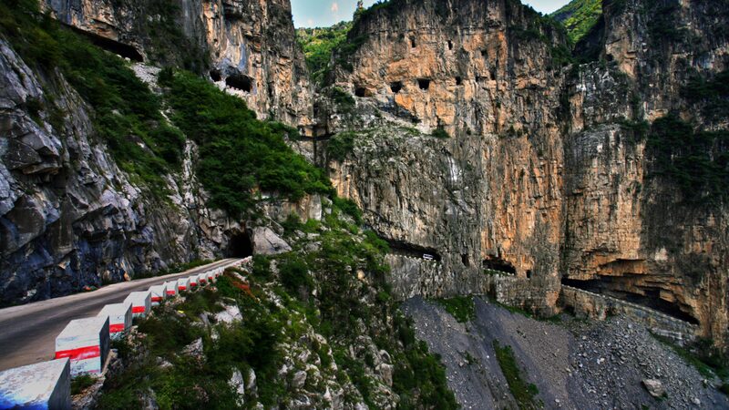 Taihang_Mountain_s_Cliffside_Tunnel__A_Village_s_Hand_Built_Miracle___