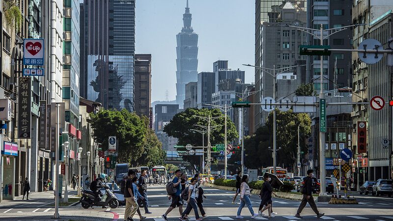 Taiwan_Elections__Stability_or_Secessionist_Drama_in_2024_____ - 🌍NewspaperAmigo – Your Global News Buddy 🗞️ Taiwan_Elections__Stability_or_Secessionist_Drama_in_2024_____