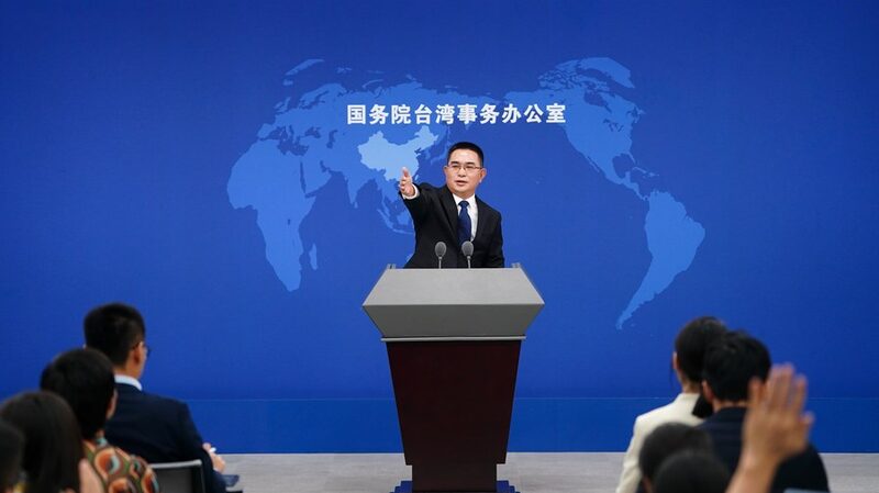 Taiwan_s_New_Leader_Urged_to_Define_Cross_Straits_Path