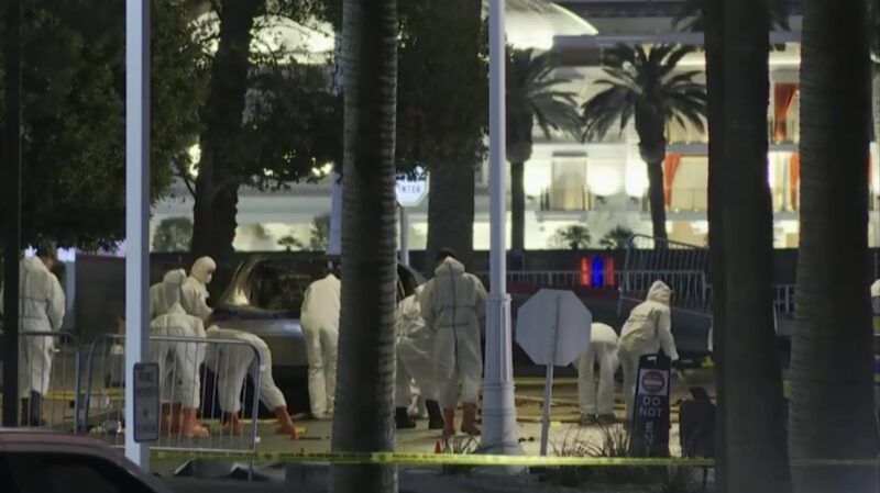 __Tesla_Cybertruck_Explodes_Outside_Trump_Hotel_in_Vegas__1_Dead__7_Injured