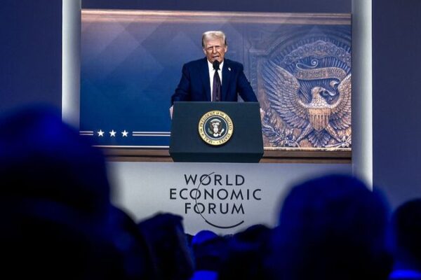 Trump 2.0 Unveils Tariff Plan at Davos 2025 ππΌ Trump_2_0_Unveils_Tariff_Plan_at_Davos_2025___