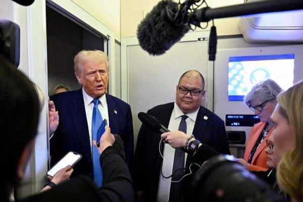 Trump Admin Cuts Legal Aid for 26,000 Immigrant Kids 🚨👧🏽⚖️ Trump_Admin_Cuts_Legal_Aid_for_26_000_Immigrant_Kids______