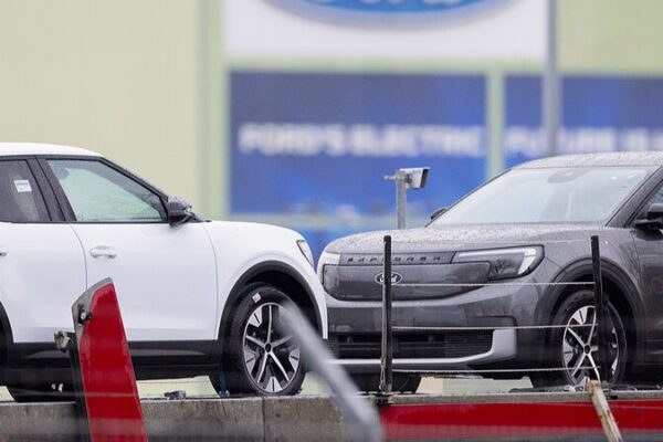 Trump’s Tariffs Set to Boost US Car Prices by Thousands ๐๐ธ Trump_s_Tariffs_Set_to_Boost_US_Car_Prices_by_Thousands___