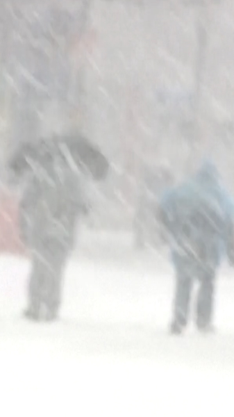U_S__Braces_for_Decade_s_Heaviest_Snowfall_as_Winter_Storm_Rages_poster - 🌍NewspaperAmigo – Your Global News Buddy 🗞️ ___U_S__Braces_for_Decade_s_Heaviest_Snowfall_as_Winter_Storm_Rages video poster