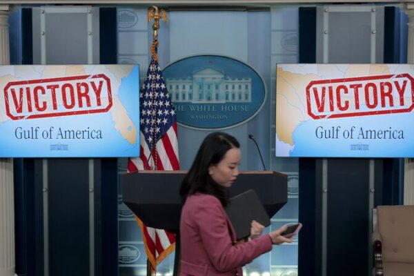 U.S. Judge Blocks AP’s Bid for Full White House Access 🏛️📰 U_S__Judge_Blocks_AP_s_Bid_for_Full_White_House_Access____