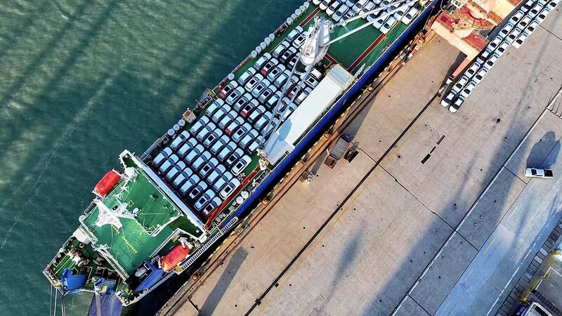 U_S__Tariffs_on_China_Spark_Economic_Warnings___ - 🌍NewspaperAmigo – Your Global News Buddy 🗞️ U_S__Tariffs_on_China_Spark_Economic_Warnings___