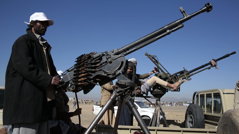 U_S__Warships_Thwart_Houthi_Drone___Missile_Attack_in_Red_Sea____