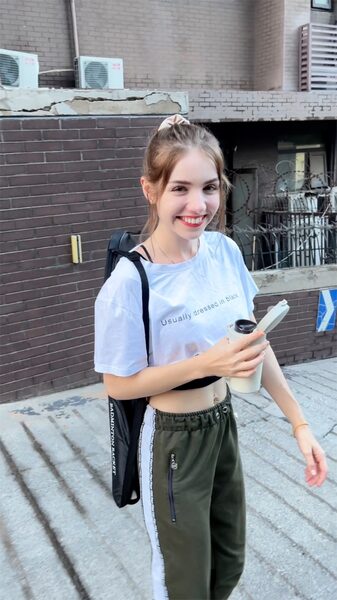 Ukraine_s_Tea_Loving_Vlogger_Brews_Cozy_Beijing_Moments_____poster - 🌍NewspaperAmigo – Your Global News Buddy 🗞️ Ukraine_s_Tea_Loving_Vlogger_Brews_Cozy_Beijing_Moments____ video poster
