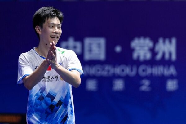 Underdog Lei Lanxi Stuns Olympic Champ Axelsen at China Open ๐ธ๐ฅ Underdog_Lei_Lanxi_Stuns_Olympic_Champ_Axelsen_at_China_Open___