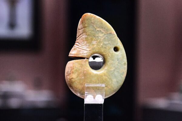 __Unearthing_the_Ancient_Origins_of_China_s_Loong__The_Jade_Pig_Dragon_Mystery__
