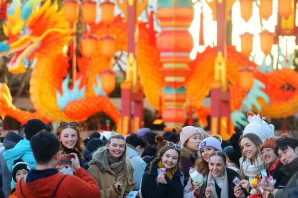 Universal Beijing Resort Lights Up Lunar New Year 🎉🏮 Universal_Beijing_Resort_Lights_Up_Lunar_New_Year___
