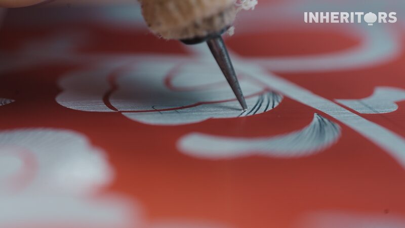 Unlocking_the_Secrets_of_Chengdu_s_Silky_Lacquerware__