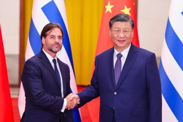 Uruguay’s Leader Heads to China to Strengthen Trade Relations ππ Uruguay_s_Leader_Heads_to_China_to_Strengthen_Trade_Relations___