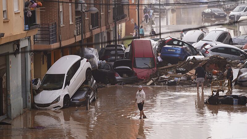 Valencia Floods Claim 62 Lives: Spain Rallies to Rebuild Valencia_Floods_Claim_62_Lives__Spain_Rallies_to_Rebuild