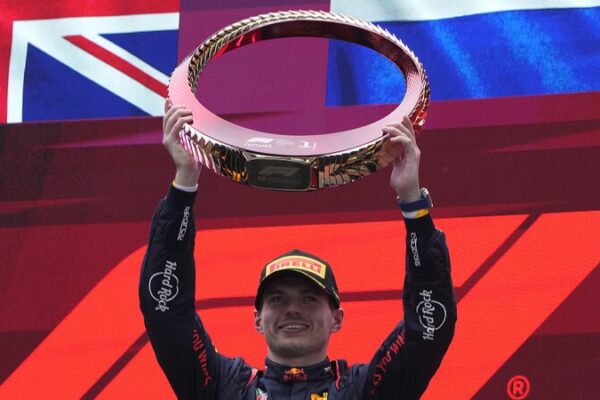 🏎️ Verstappen Dominates Chinese GP: Red Bull Star Extends F1 Win Streak ___Verstappen_Dominates_Chinese_GP__Red_Bull_Star_Extends_F1_Win_Streak