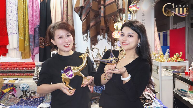 Vibrant_Arab_Handicrafts_Sparkle_at_7th_CIIE_in_Shanghai___poster - πNewspaperAmigo β Your Global News Buddy ποΈ Vibrant_Arab_Handicrafts_Sparkle_at_7th_CIIE_in_Shanghai__ video poster
