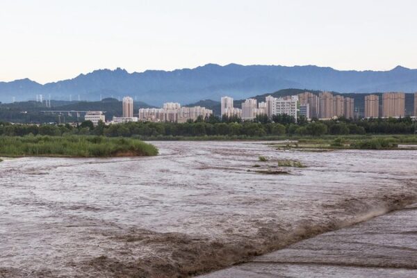 Weihe River Floods: Yellow River’s Largest Tributary Hits 2024 High 🌊 Weihe_River_Floods__Yellow_River_s_Largest_Tributary_Hits_2024_High__